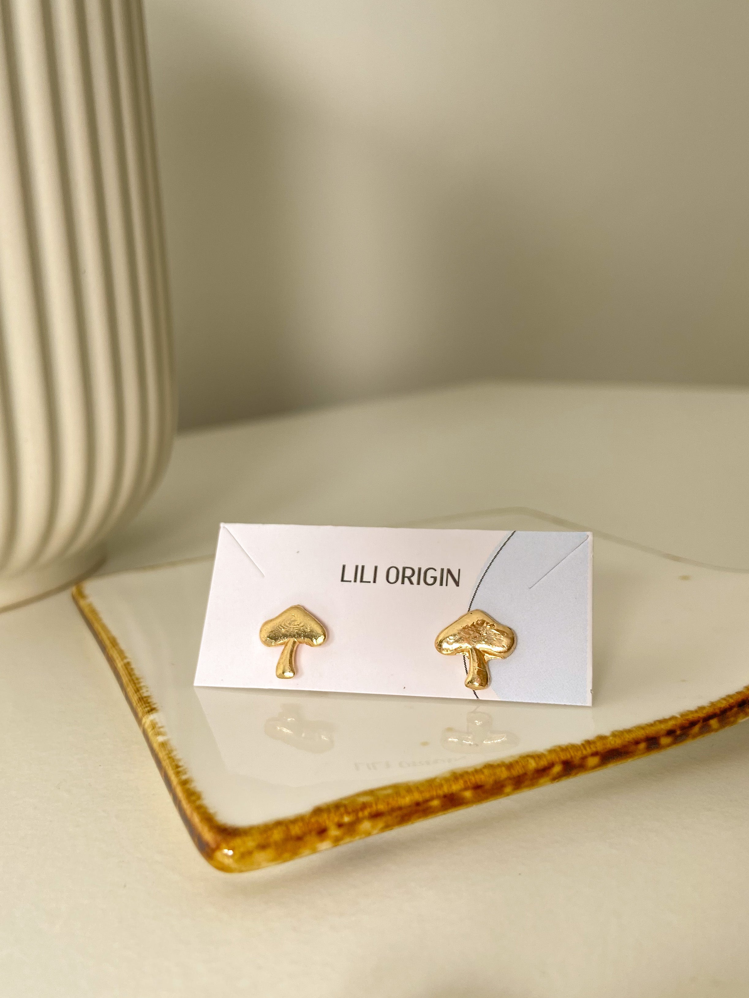 Mushroom Stud Singles Earring