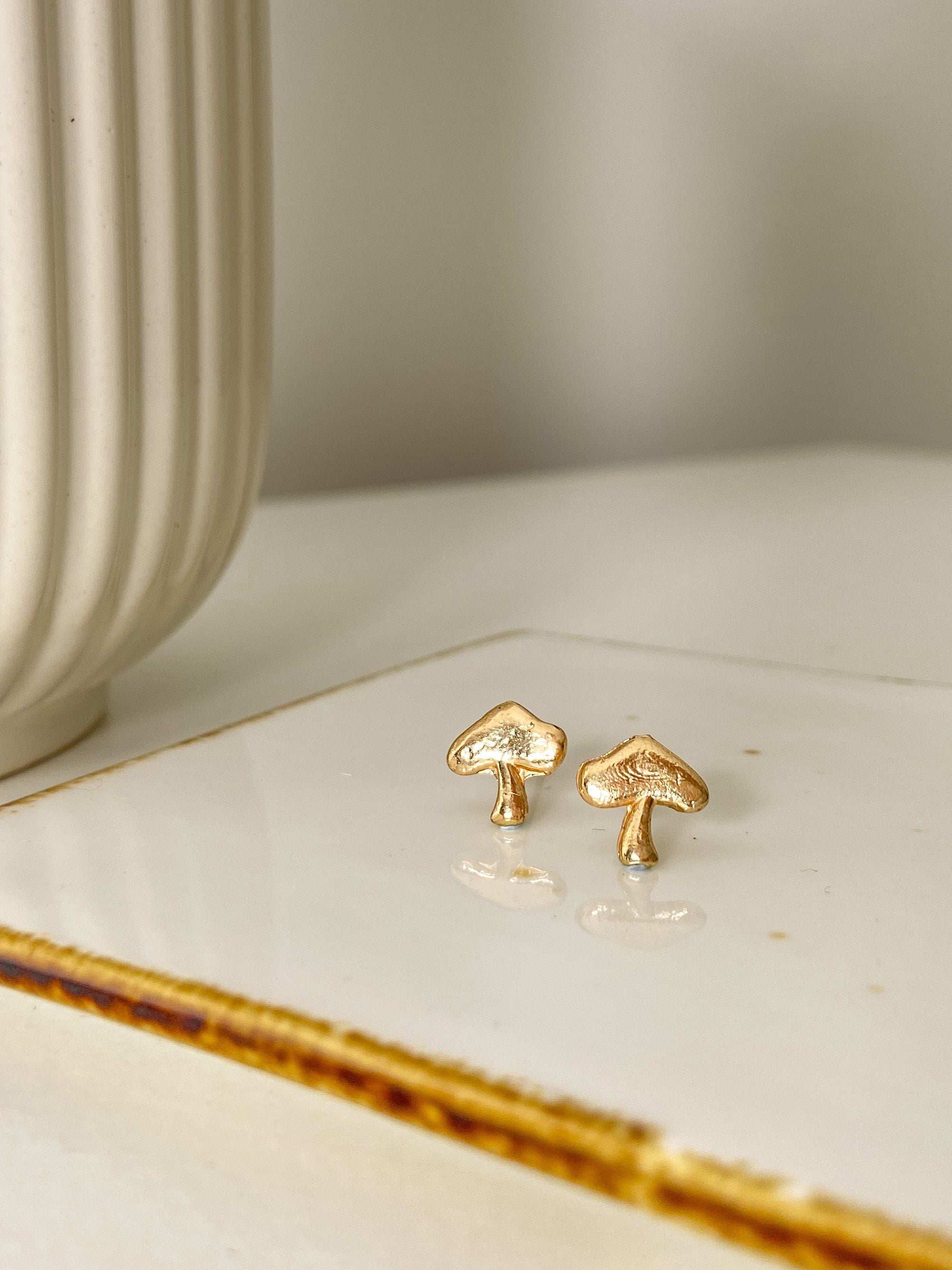 Mushroom Stud Singles Earring